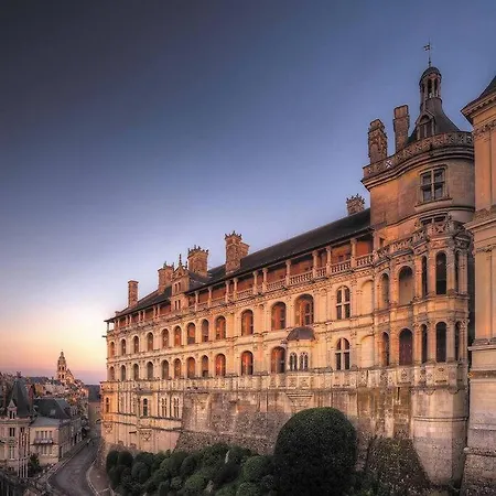 Blois : Charmant Studio Exterior photo