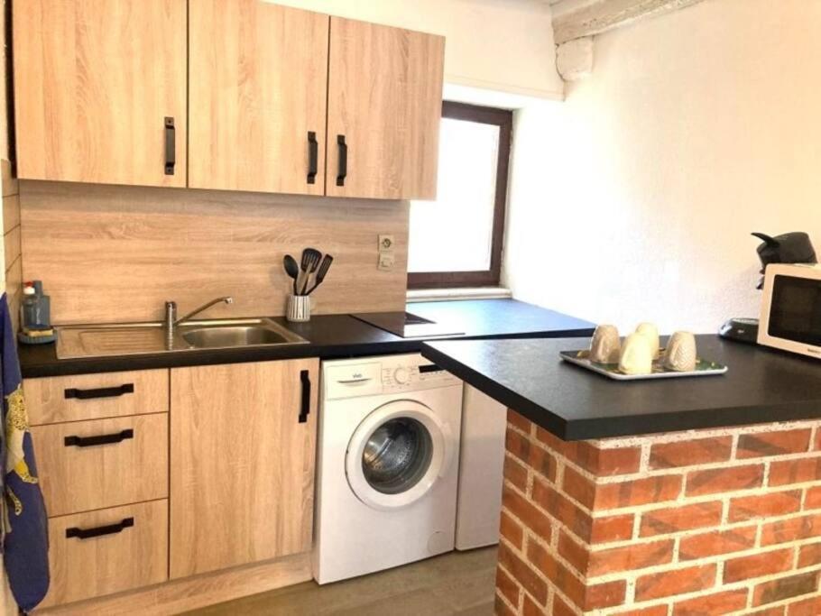 Apartment : *